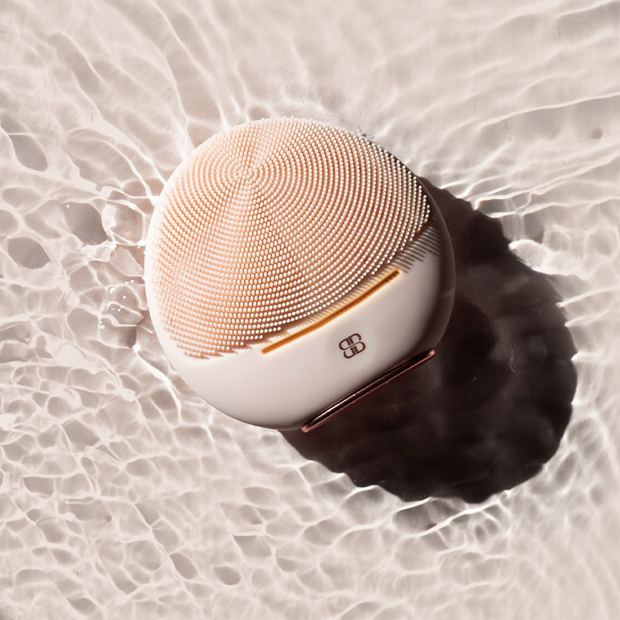 Revolutionizing Skincare: Introducing the Beautifect HeatSonic Cleansing Device