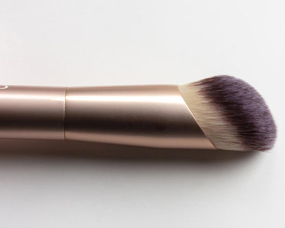 The Foundation Brush