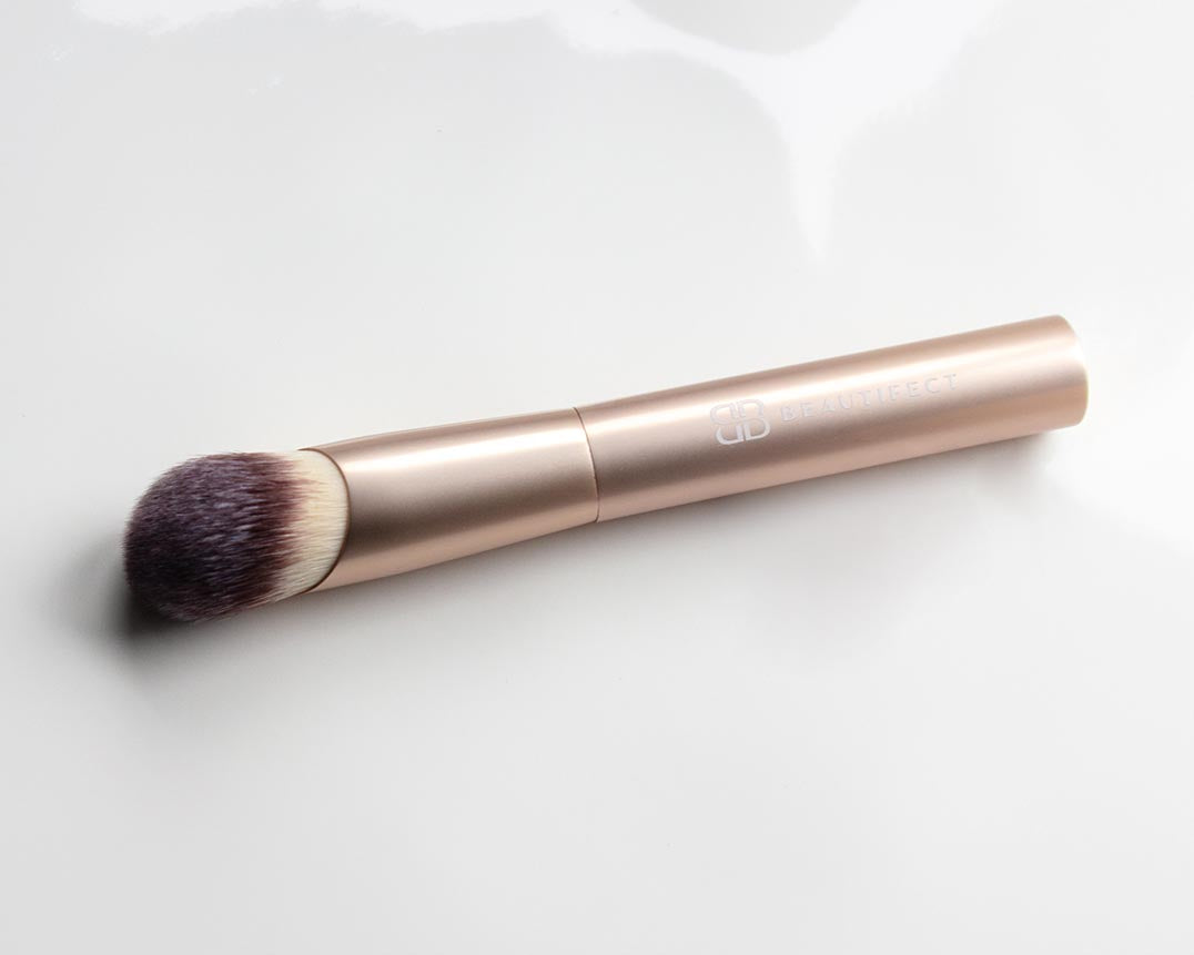 The Foundation Brush